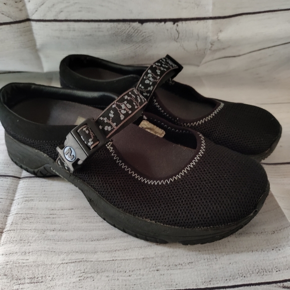 Merrell Shoes - Merrell black Mary Jane mule